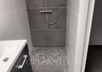 Carrelage à Bas-en-Basset